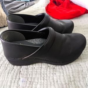 Dansko clogs size 39